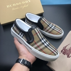 Burberry Low Shoes